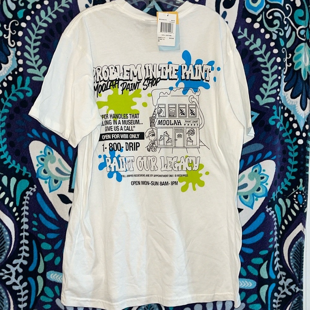 NWT Moolah graphic tshirt M